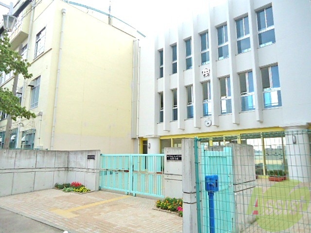 中学校　太田中学校（中学校）まで574m