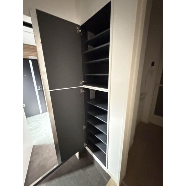 Rooms万代5の内装写真