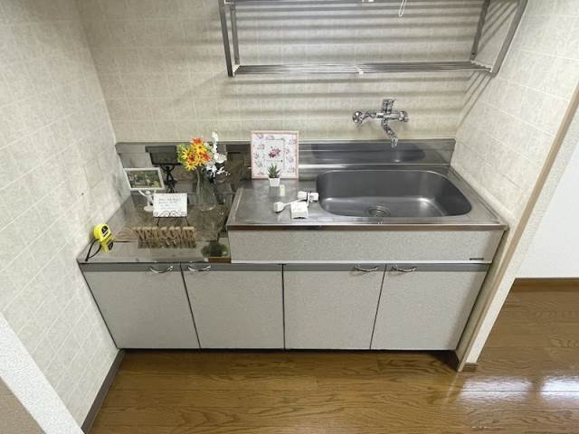 キッチン　同物件別部屋イメージ