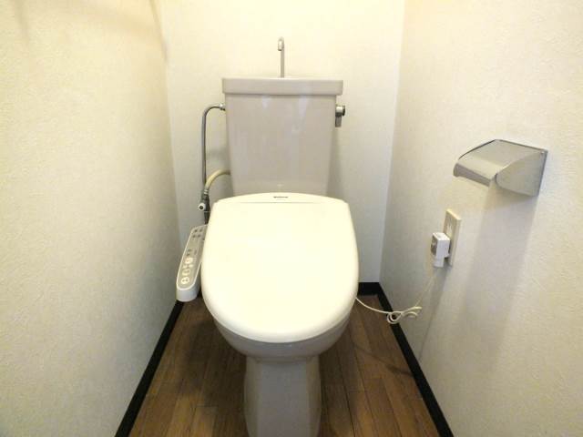 トイレ　ラーバンヤマミツ　板橋区赤塚