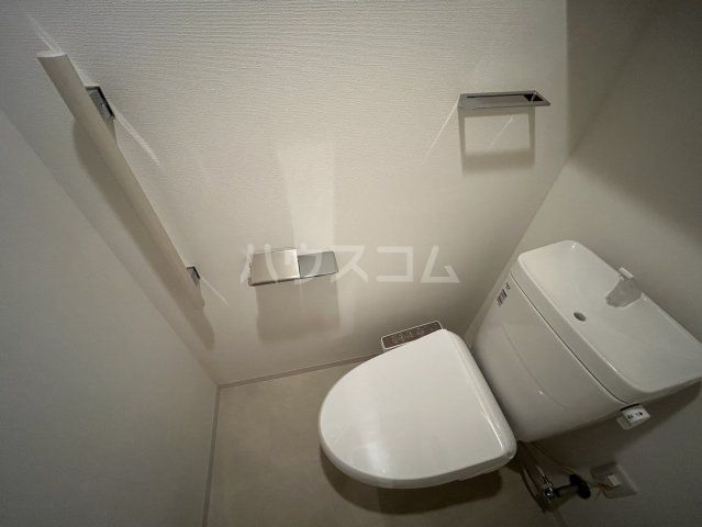 コンフォリア・リヴ西葛西のトイレ写真