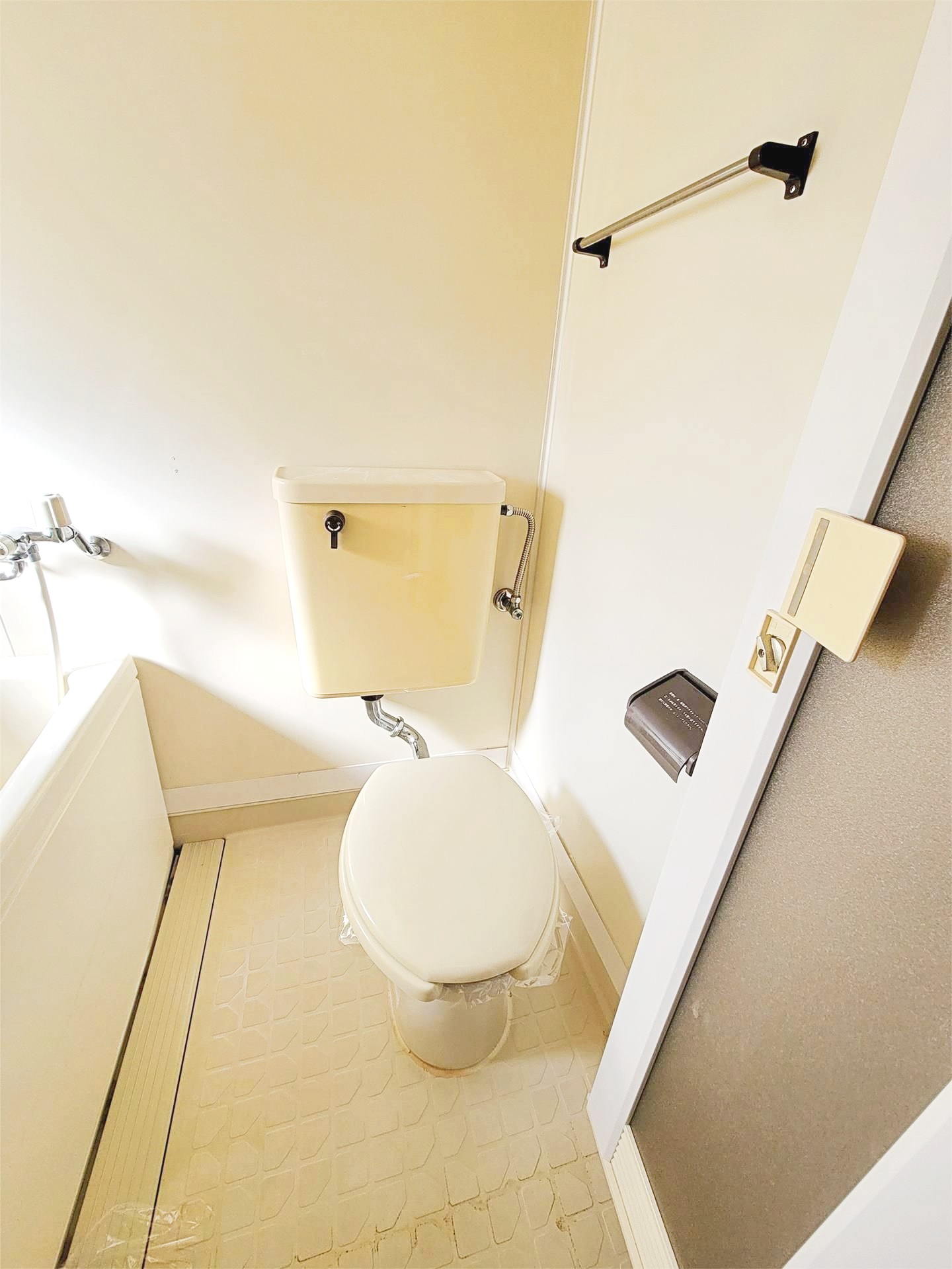 ラブリーハイツ新保のトイレ写真