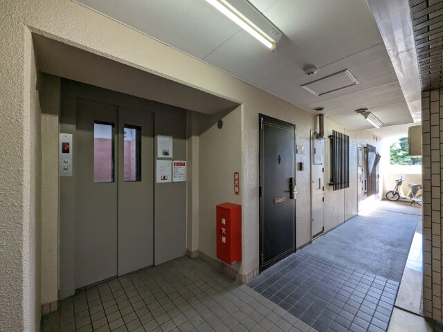 遠州鉄道 八幡駅 徒歩24分 8階建 築39年の外観写真