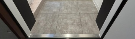 都営新宿線 西大島駅 徒歩5分 4階建 築5年の玄関写真
