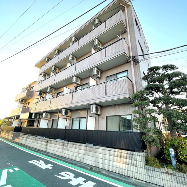 建物外観　おしゃれな外観