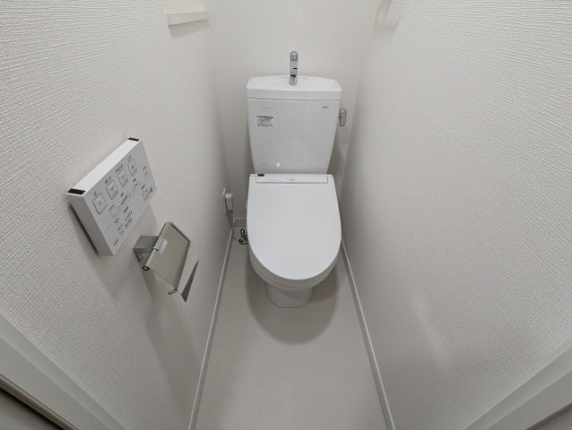 東武東上線 大山駅 徒歩9分 6階建 築35年のトイレ写真
