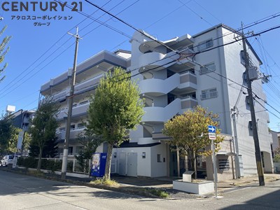 建物外観　エレベータ付きで、ベビーカーや重い荷物があっても便利！
