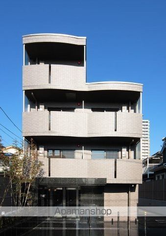 ルーブル駒沢大学参番館の外観写真