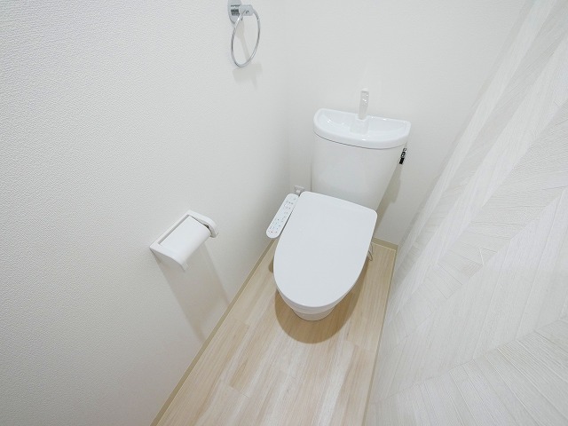 トイレ　清潔感のあるトイレです