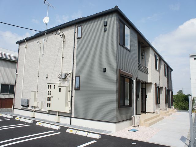 建物外観　オシャレな外観が特徴です♪