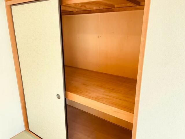 ＪＲ中央線 三鷹駅 徒歩10分 2階建 築41年の内装写真