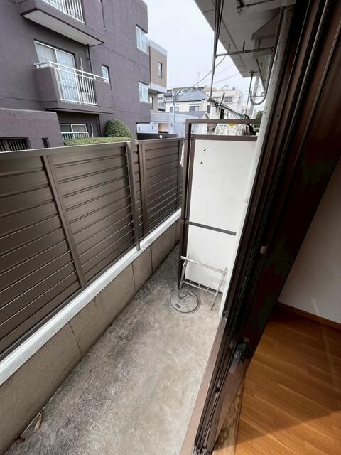ＪＲ中央線 三鷹駅 徒歩10分 2階建 築41年の内装写真
