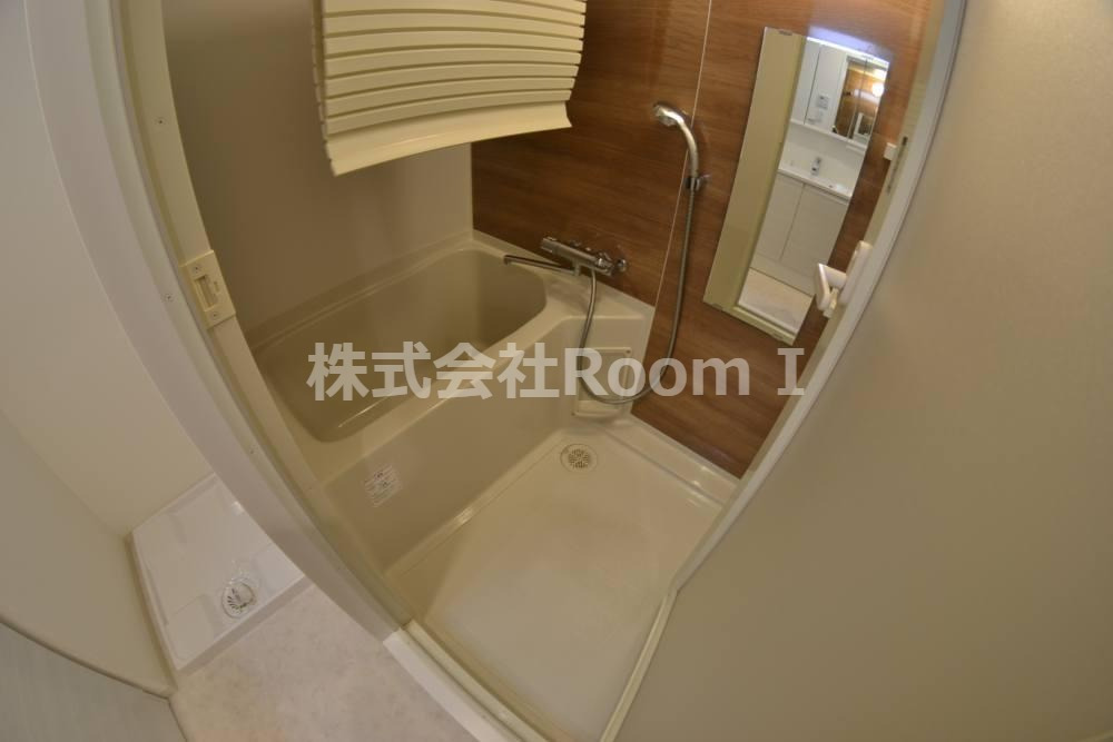 バス・シャワールーム　お風呂で日々の疲れを落としましょう