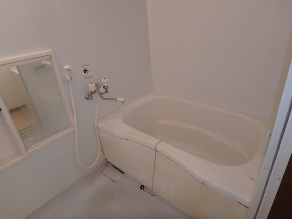 バス・シャワールーム　風呂