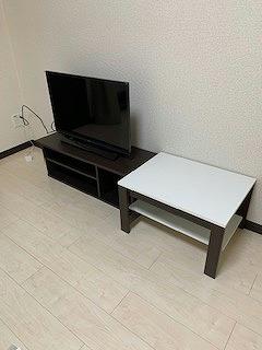 その他　テレビ、テーブル