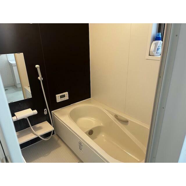 バス・シャワールーム　バスルーム