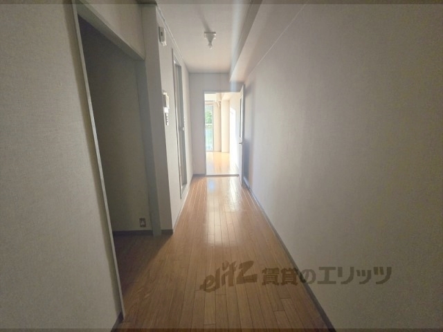 その他部屋・スペース　廊下