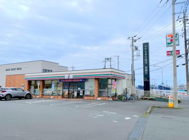 コンビニ　セブン－イレブン清水町黄瀬川店（コンビニ）まで757m