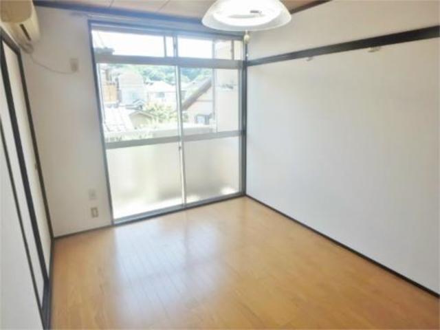 居室・リビング　日当たり良好