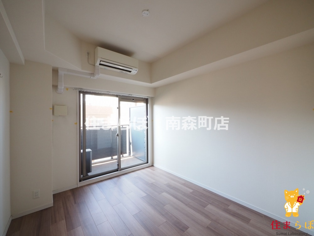 居室・リビング　「“合う暮らし”を、LINEで一緒に描こう。」