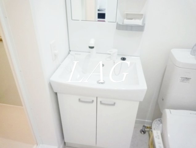 洗面設備　独立洗面台です。