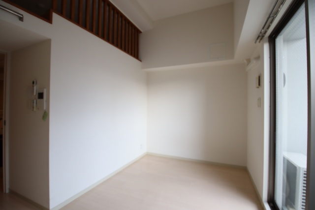 居室・リビング　※別室の参考写真の為、現況優先です。