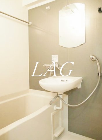 バス・シャワールーム　お風呂です。