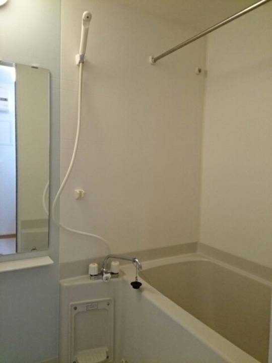 バス・シャワールーム　浴室