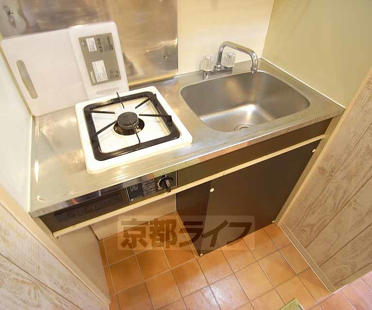 キッチン　コンパクトなキッチンです。