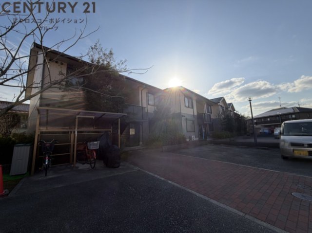 建物外観　閑静な住宅街