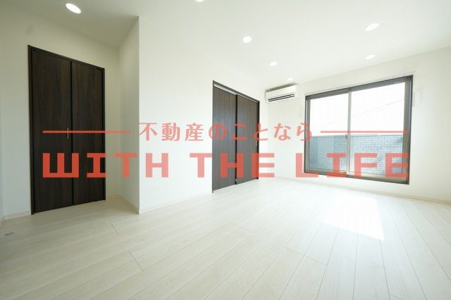 居室・リビング　同社施工の類似物件の写真です。