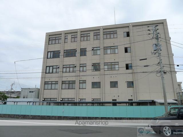 中学校　済美平成中等教育学校（中学校）まで1014m