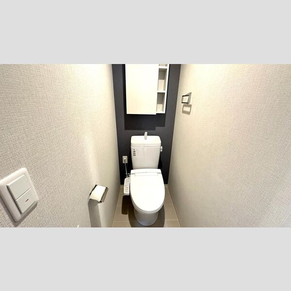 トイレ　温水洗浄暖房便座