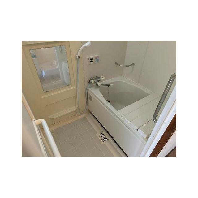 バス・シャワールーム　浴室