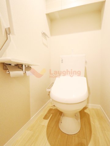 トイレ　清潔感のあるトイレです