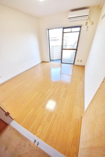 居室・リビング　★お部屋探しは株式会社タウンハウジング東京まで★