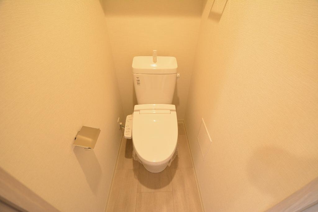 トイレ　シャワー付トイレ