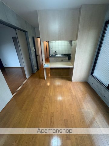 PINE VIEWの居間写真