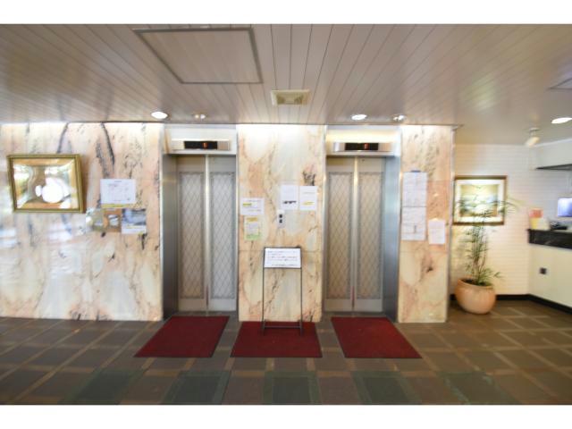 東カン名古屋キャステールの外観写真