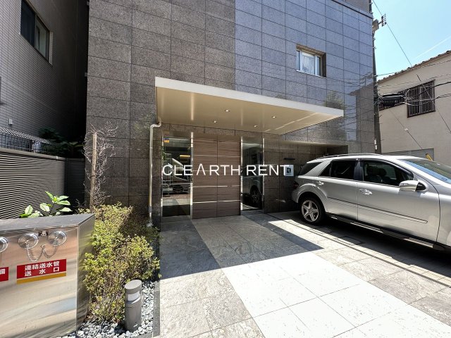 エントランス　☆直接の管理会社クレアスレント/人気エリアで快適な新生活☆