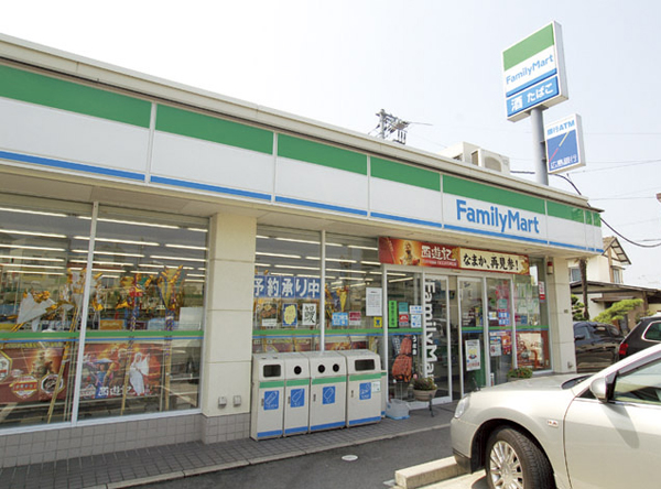 コンビニ　ファミリーマート井口鈴が台店（コンビニ）まで368m
