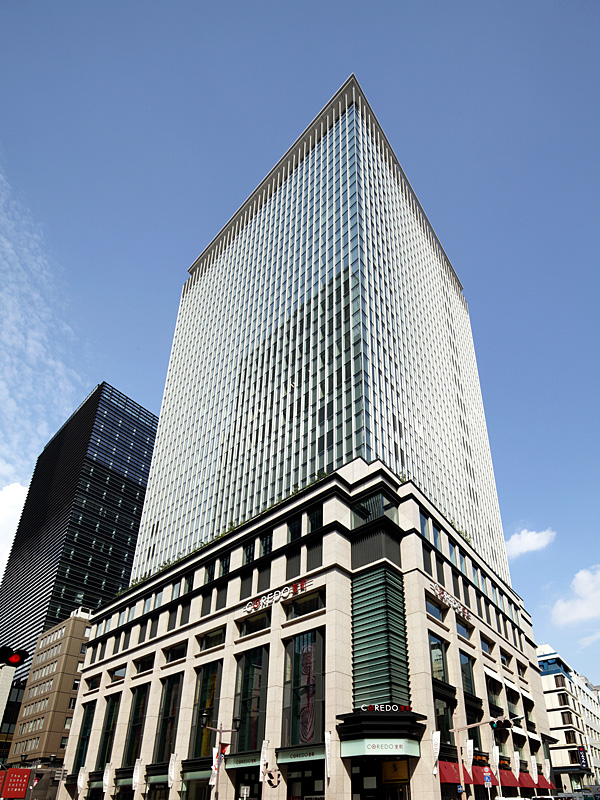ショッピングセンター　COREDO室町（ショッピングセンター）まで330m