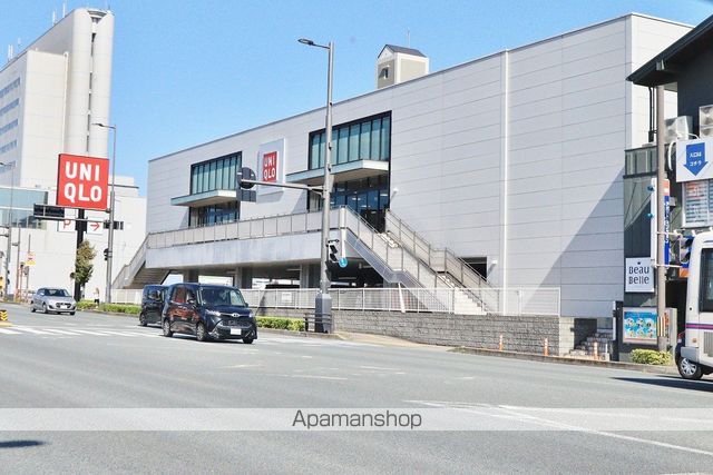 その他　ユニクロ徳島沖浜店（その他）まで577m