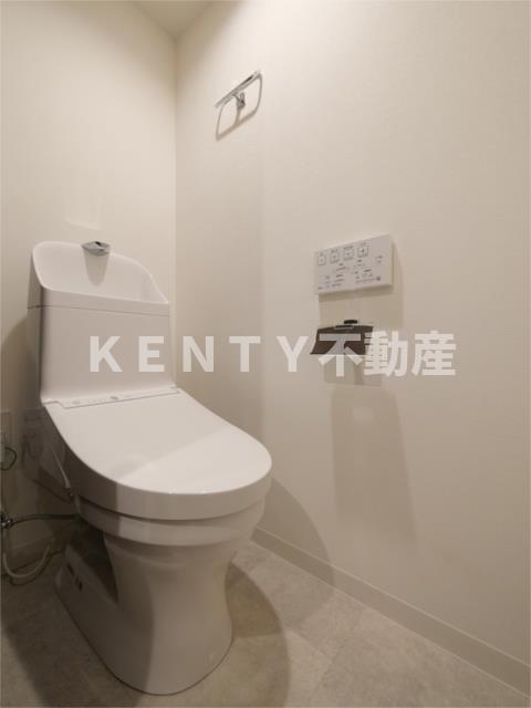 トイレ　落ち着いたトイレです