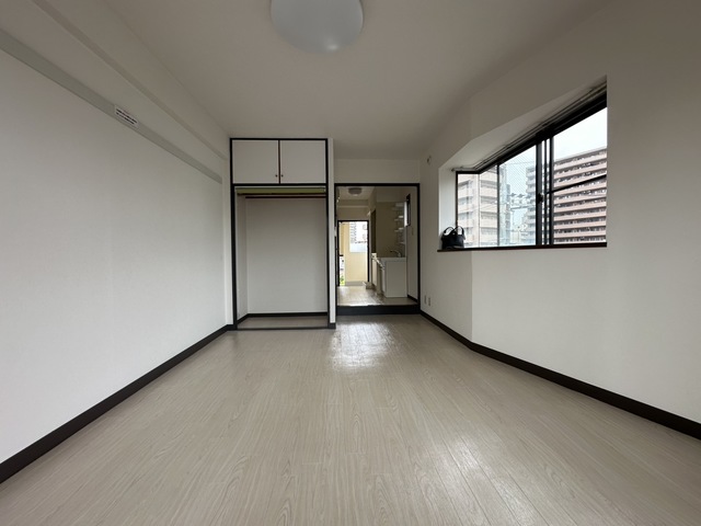 居室・リビング　別部屋参考写真です