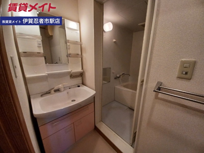 洗面設備　別部屋参考写真