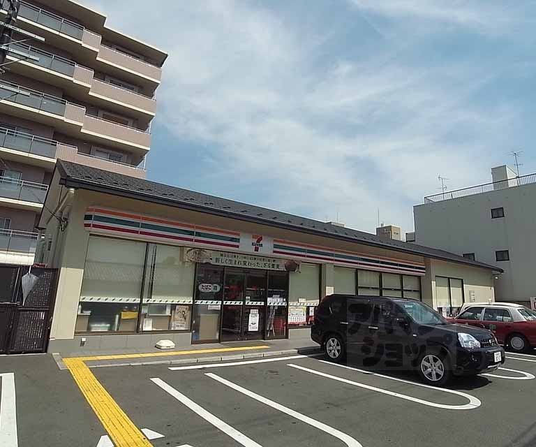 コンビニ　セブンイレブン壬生川仏光寺（コンビニ）まで237m