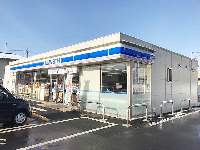 コンビニ　ローソン越谷平方南町店（コンビニ）まで230m