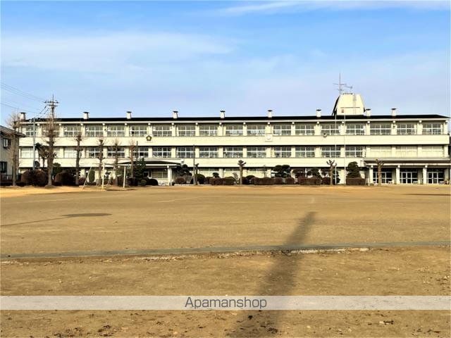 小学校　常総市立岡田小学校（小学校）まで2382m