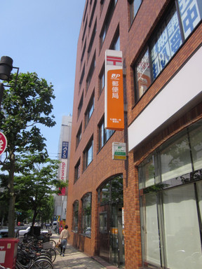 郵便局　札幌南一条西郵便局（郵便局）まで124m